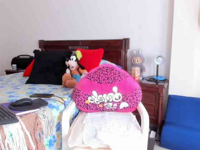 skarlethking8 webcam