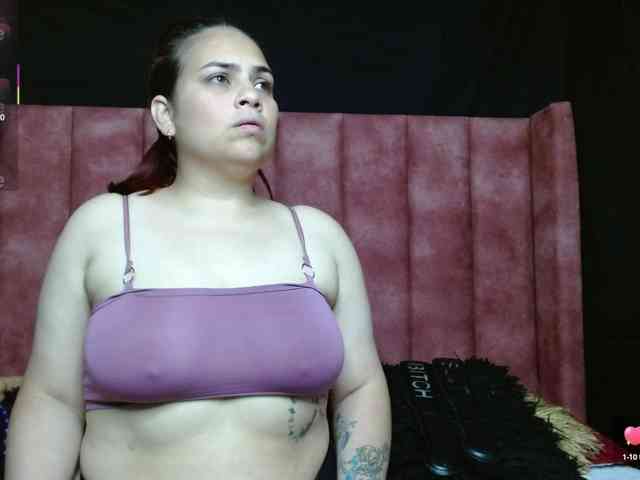 live nude web cam Jolie-colette