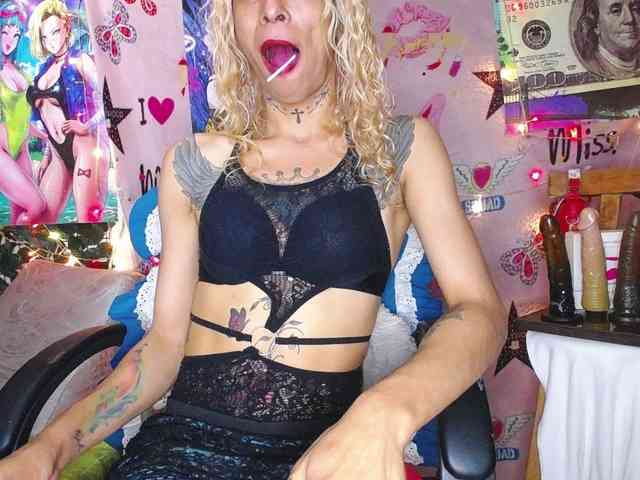 flaquitacoral Live Webcam on BongaCams