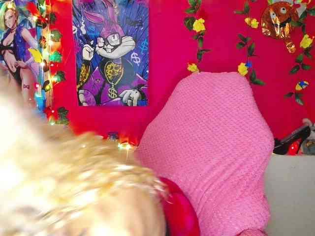 flaquitacoral Live Webcam on BongaCams