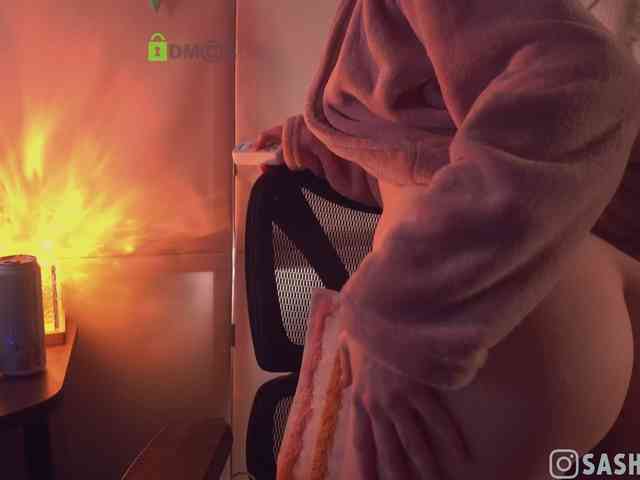 SashiMIa Live Webcam on BongaCams