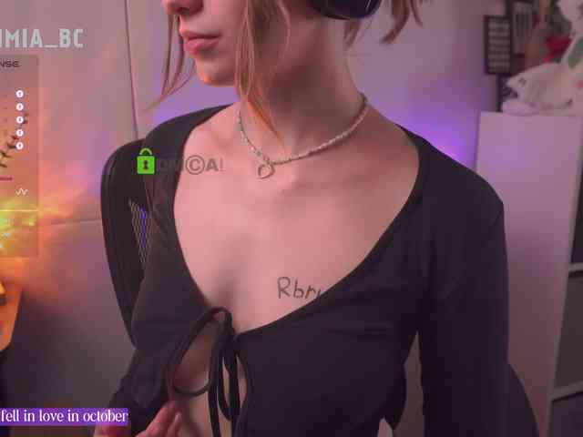 web cam sex show SashiMIa