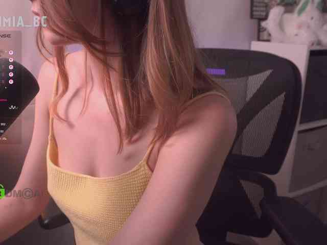 SashiMIa Live Webcam on BongaCams