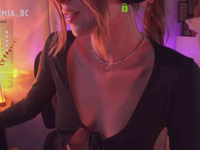 nude amateur sex SashiMIa