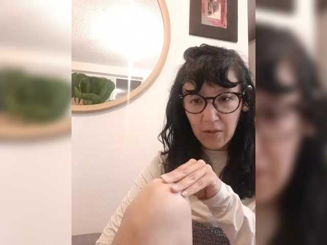 Fruttituttis's BongaCams show and profile