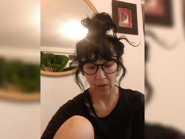 Fruttituttis's BongaCams show and profile