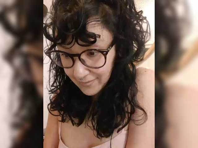 Fruttituttis's BongaCams show and profile