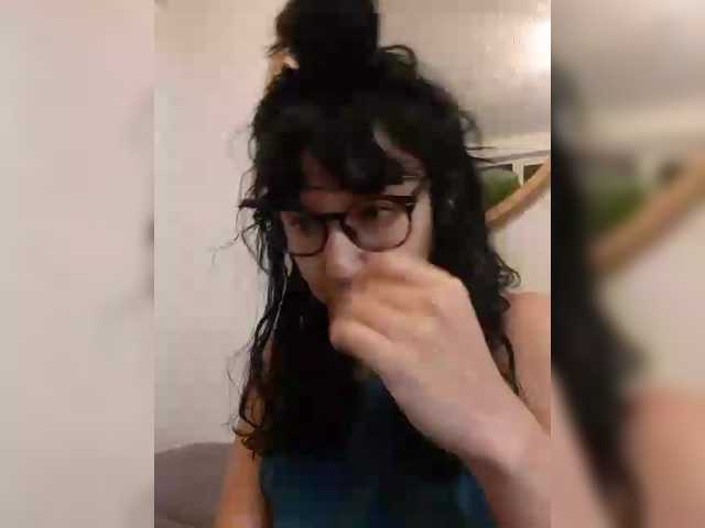 Fruttituttis's BongaCams show and profile