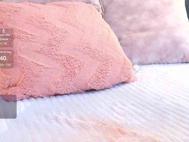 IrisRoss Live Webcam on BongaCams