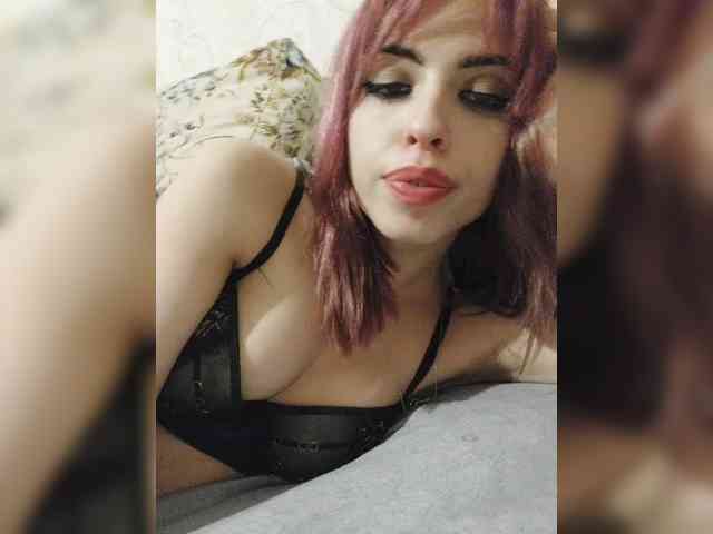 Violet-gold Live Webcam on BongaCams