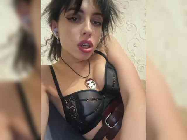 Violet-gold Live Webcam on BongaCams