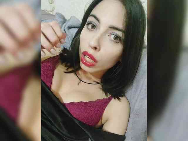 Violet-gold Live Webcam on BongaCams