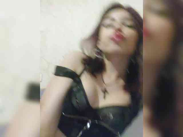 Violet-gold Live Webcam on BongaCams