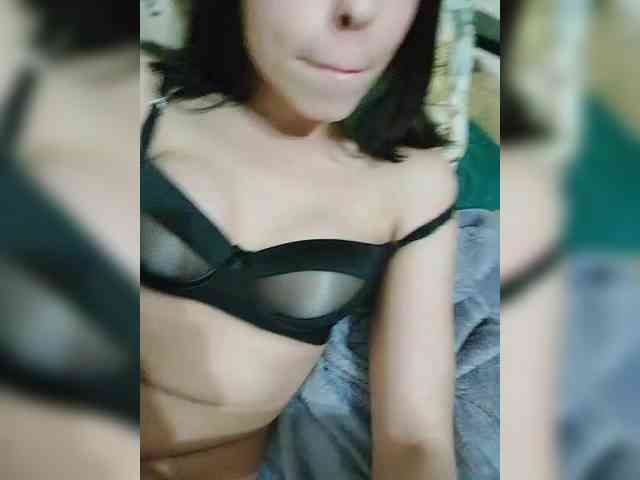 Violet-gold Live Webcam on BongaCams