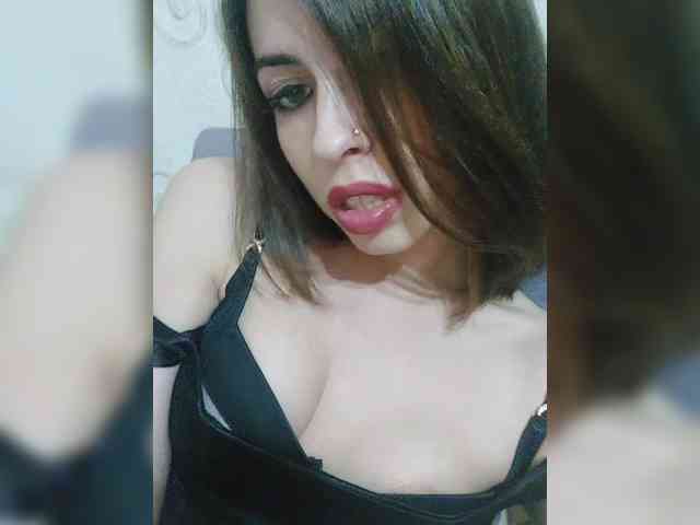 Violet-gold Live Webcam on BongaCams