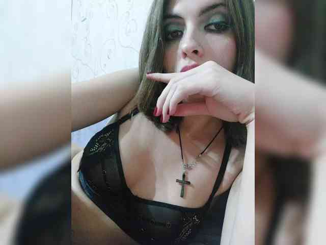 Violet-gold Live Webcam on BongaCams
