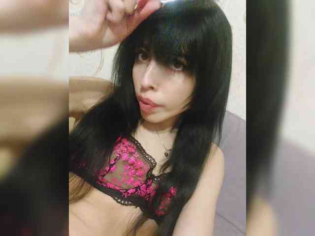 Violet-gold Live Webcam on BongaCams