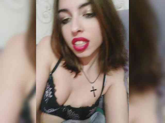 Violet-gold Live Webcam on BongaCams