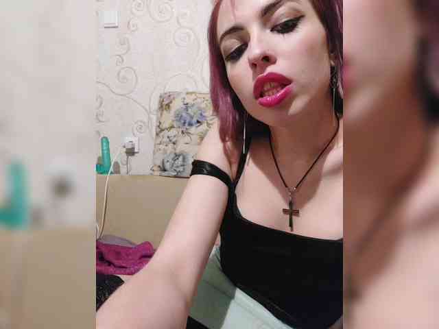 Violet-gold Live Webcam on BongaCams