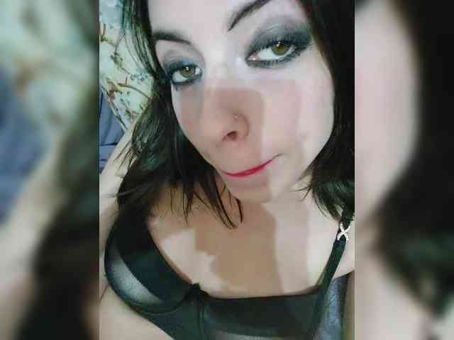 Violet-gold Live Webcam on BongaCams