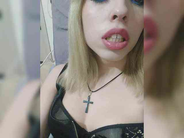 Violet-gold Live Webcam on BongaCams