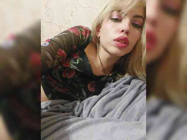 Violet-gold Live Webcam on BongaCams Violet-gold Live Webcam on BongaCams