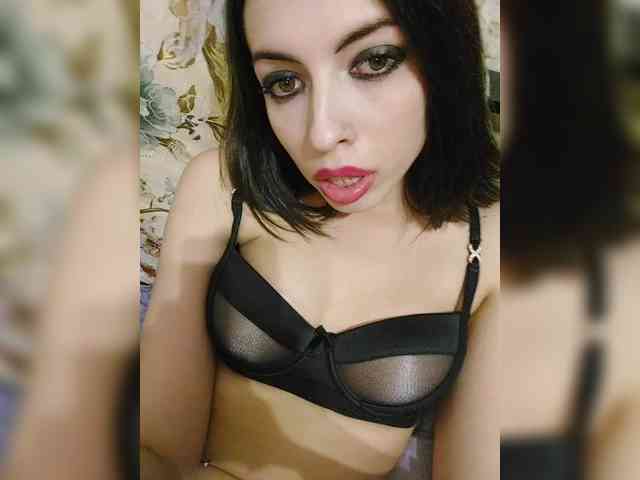 Violet-gold Live Webcam on BongaCams