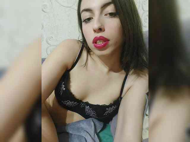 Violet-gold Live Webcam on BongaCams