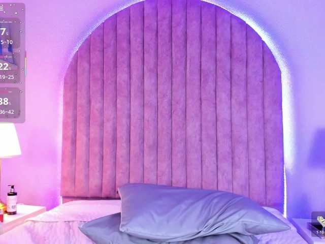 ShaylaDavis's BongaCams show and profile