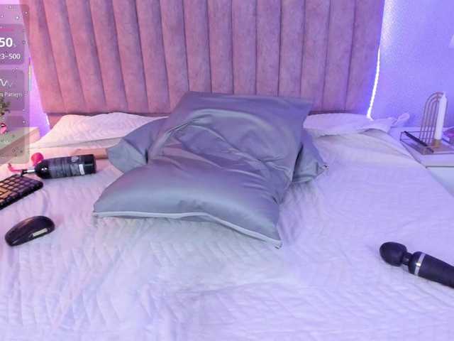 ShaylaDavis's BongaCams show and profile