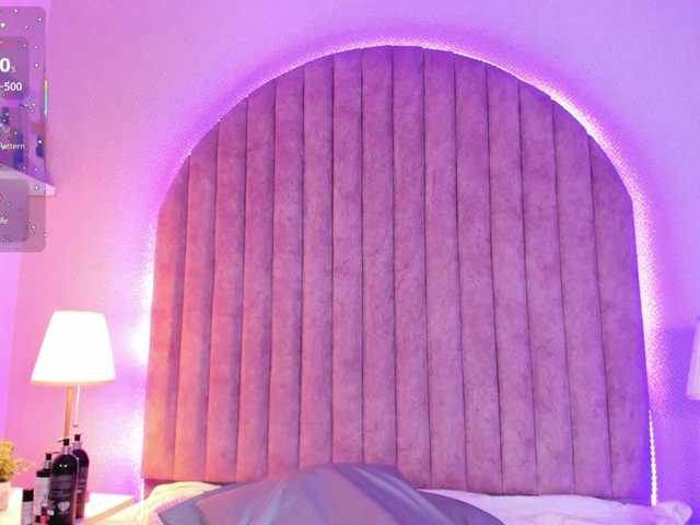 ShaylaDavis's BongaCams show and profile