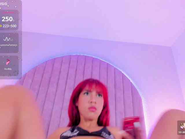 ShaylaDavis webcam