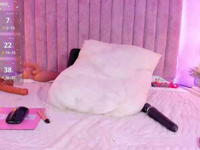 ShaylaDavis webcam
