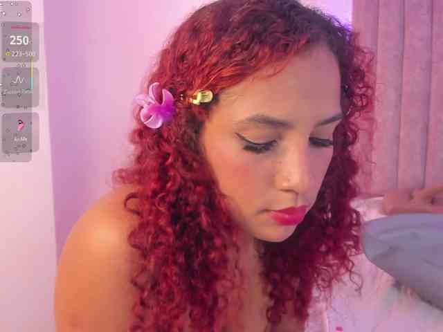ShaylaDavis webcam