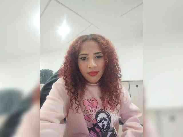 ShaylaDavis webcam