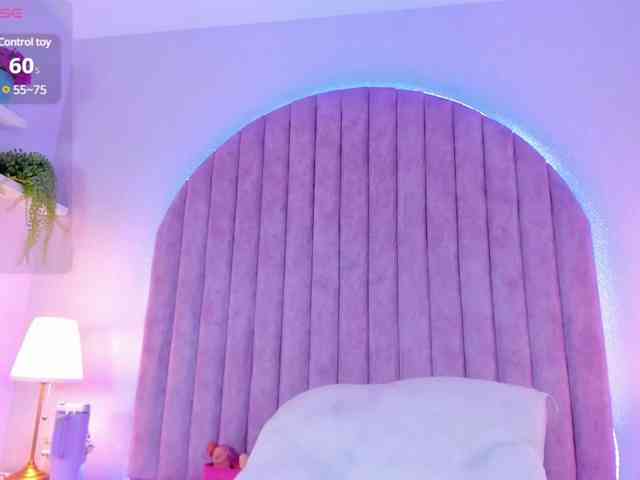 ShaylaDavis webcam