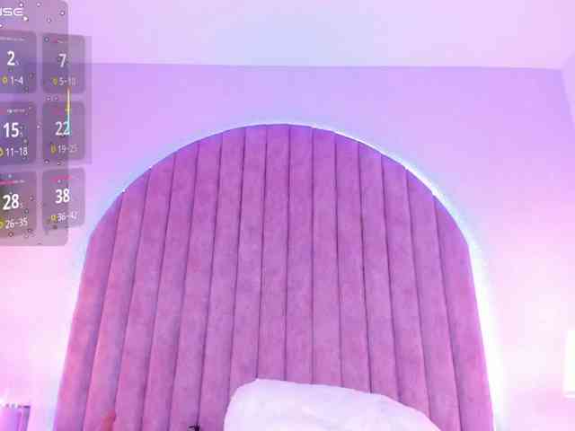 ShaylaDavis webcam