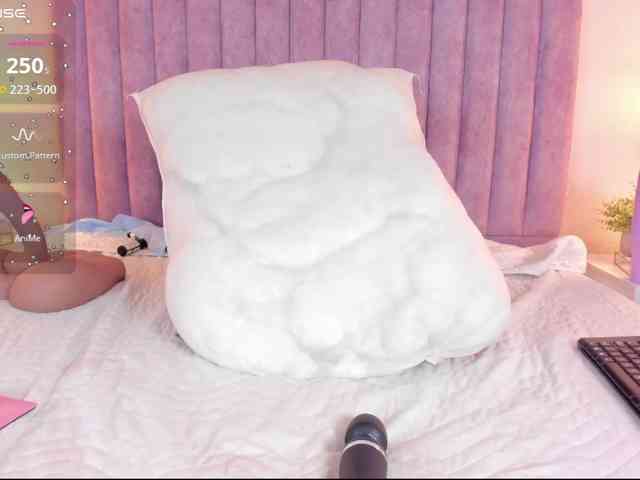 ShaylaDavis webcam
