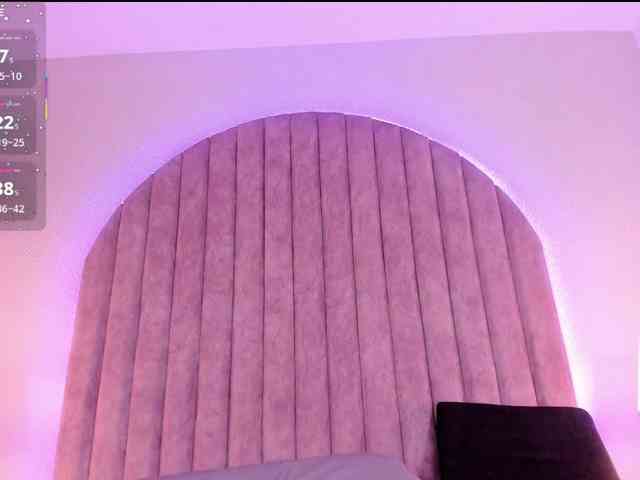 ShaylaDavis webcam