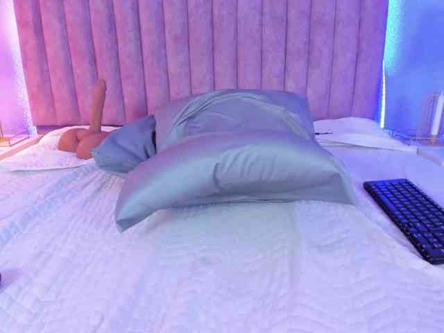 ShaylaDavis ShaylaDavis