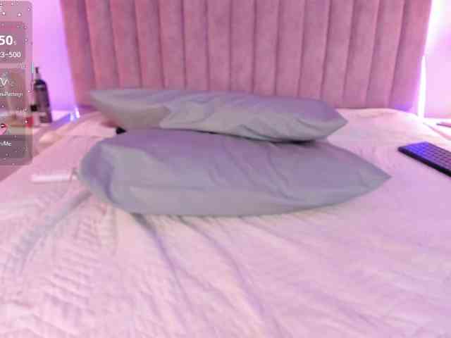 ShaylaDavis webcam