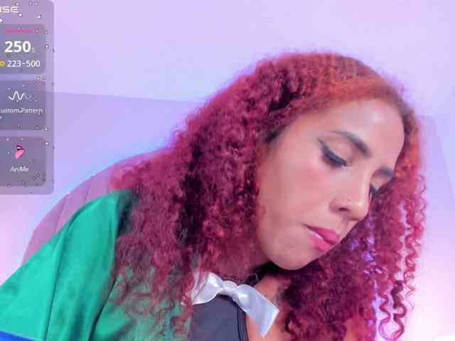 ShaylaDavis webcam