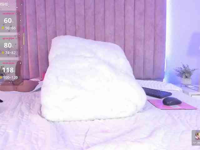 ShaylaDavis webcam