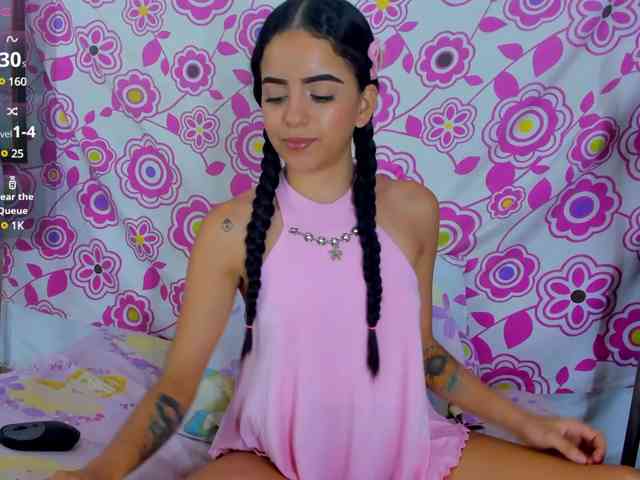 EmilyClay webcam