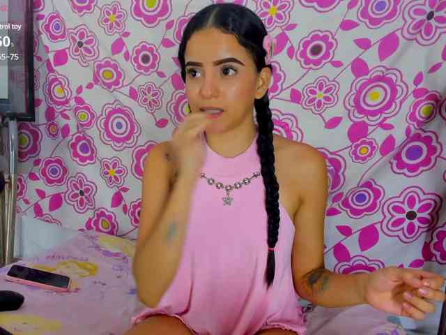 EmilyClay webcam