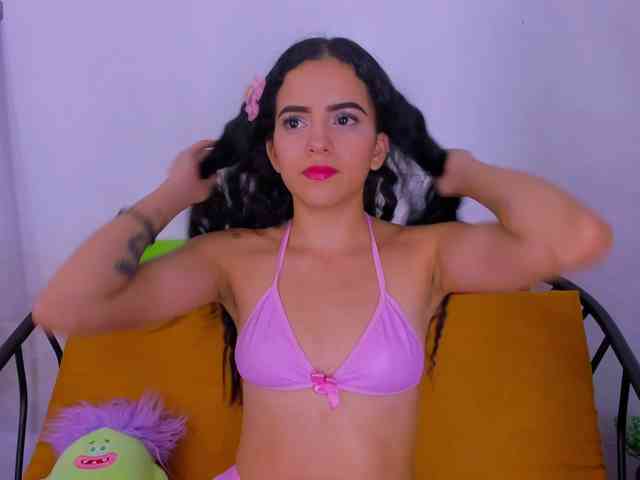 EmilyClay webcam