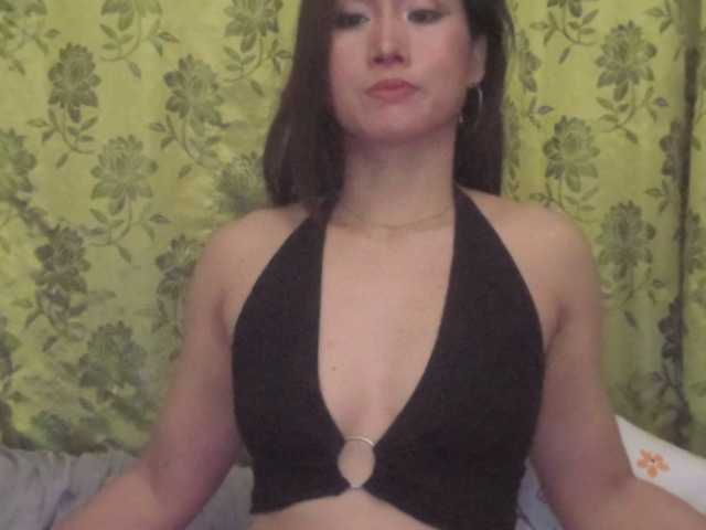 Miss0811's BongaCams show and profile