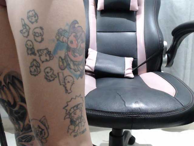 Kuromi-chang's BongaCams show and profile