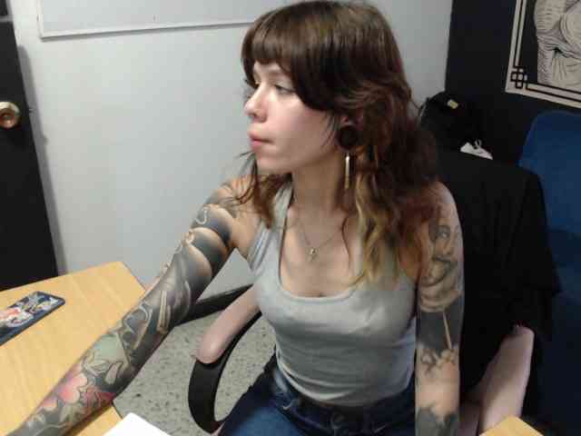 kuromii-chang webcam
