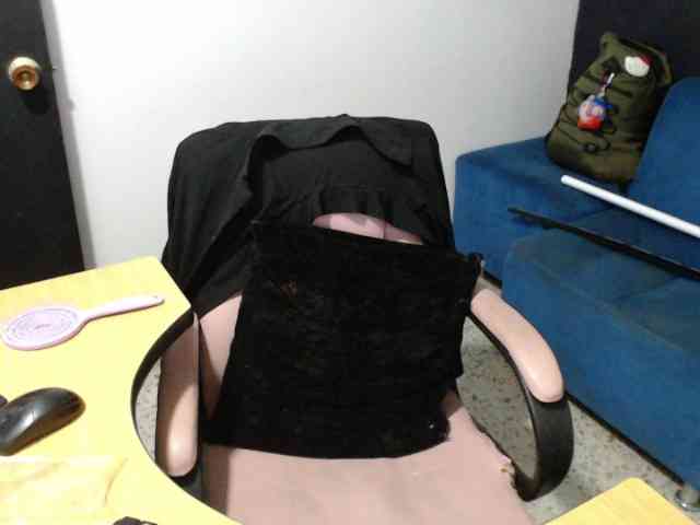kuromii-chang webcam